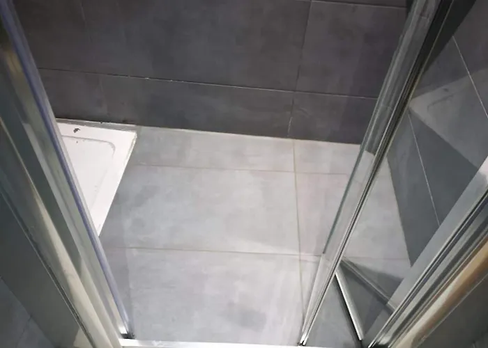 Daire Spacious, Apt, Sleeps 5